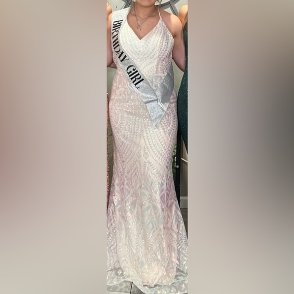 Brand - jovani size - 10 color- iridescent - Picture 3 of 3